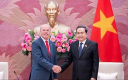 Việt Nam - Canada đẩy mạnh hợp tác kinh tế và lập pháp