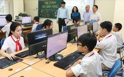 Tạo lập 'lá chắn số' cho trẻ em trên không gian mạng