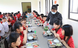 Hà Nội dự kiến nâng mức hỗ trợ bữa trưa cho học sinh tiểu học