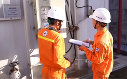Chủ động bảo đảm điện cho đợt nắng nóng cao điểm