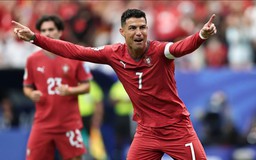 Ronaldo giúp Bồ Đào Nha thắng đậm Uzbekistan