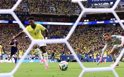 Brazil khẳng định sức mạnh để giữ ngôi đầu