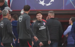 Manchester United gia nhập cuộc đua giành Julian Alvarez