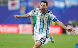 Lionel Messi có thể dự bị trước Jordan