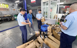 Phát hiện hàng trăm phụ tùng ô tô giả mạo nhãn hiệu
