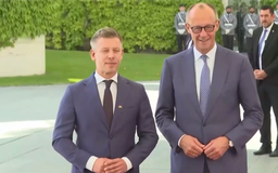 Thủ tướng Hungary sẵn sàng gặp Tổng thống Ukraine vào tuần tới