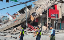 Động đất có độ lớn 7,8 độ ngoài khơi Philippines