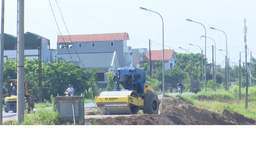 Dự án mở rộng đê Yên Nghĩa vẫn vướng GPMB