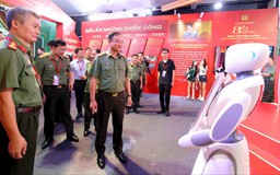 Nhiều hoạt động trải nghiệm tại triển lãm "Tổ quốc bình yên"