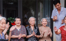 Thích ứng với già hóa dân số