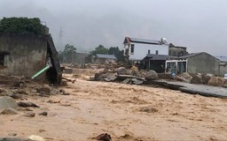 Phân luồng từ xa, tăng cường chốt trực ứng phó mưa lũ