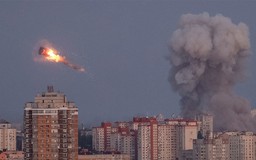 Nga tấn công quy mô lớn các nhà máy quốc phòng của Ukraine