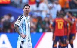 Sự trùng hợp kỳ lạ giữa Messi và Maradona