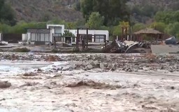 Chile ban bố tình trạng thảm họa do mưa lớn kỷ lục