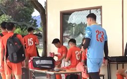 Đội tuyển Việt Nam tích cực tập luyện tại Thái Lan
