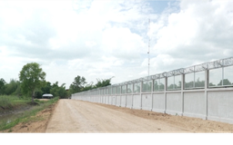 Thái Lan tiếp tục xây dựng hàng rào biên giới với Campuchia