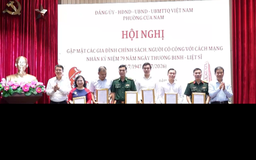 Phường Cửa Nam gặp mặt các gia đình chính sách, người có công