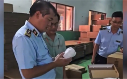 Phát hiện gần 50.000 đôi giày Nike giả mạo tinh vi