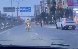 CSGT Hà Nội mở đường đưa bệnh nhi cấp cứu kịp thời