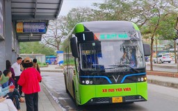 Xe buýt miễn phí – bước khởi đầu cho vùng phát thải thấp