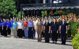 Tri ân các anh hùng tại Nghĩa trang liệt sĩ Nhổn