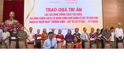Phường Đống Đa tri ân người có công dịp kỷ niệm 27/7