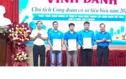 Tôn vinh các tập thể, cá nhân tiêu biểu phong trào công đoàn