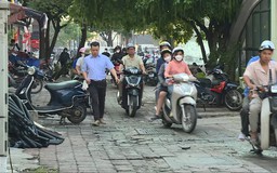 Hình ảnh không đẹp trong giờ cao điểm