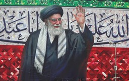 Iran hoãn đàm phán để tổ chức quốc tang lãnh tụ Khamenei