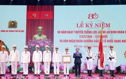 Công an Thủ đô đón nhận Huân chương Bảo vệ Tổ quốc hạng Nhất