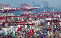 Ngành logistics Trung Quốc phát triển cân bằng trong tháng 6
