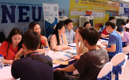 Học bổng cho các ngành chiến lược thu hút thí sinh