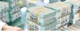 77% tín dụng chảy vào sản xuất, kinh doanh