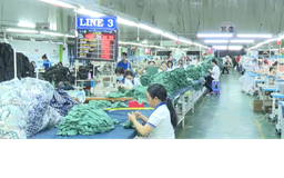 Ngành dệt may xuất siêu 10 tỷ USD