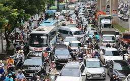 'Điếm nghẽn' giao thông tĩnh – Áp lực từ tốc độ đô thị hóa