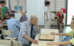 40 tuổi...đã toan về già?