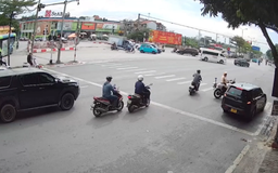CSGT Hà Nội dẫn đường đưa bệnh nhi xuất huyết cấp đi cấp cứu