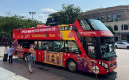 Bus hai tầng: Một chuyến xe, chạm nhiều trải nghiệm Hà Nội