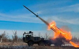 Nga và Ukraine tập kích các mục tiêu chiến lược của nhau