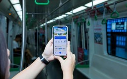Đi metro dễ hơn với xe công nghệ đón tận nơi
