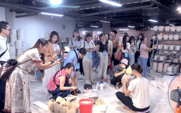 Cánh cửa để hiểu văn hóa và nguồn cội