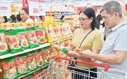 Từ kích cầu mua sắm đến nuôi dưỡng sức mua