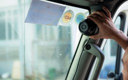 Phạt đến 12 triệu đồng nếu xe đầu kéo không lắp camera