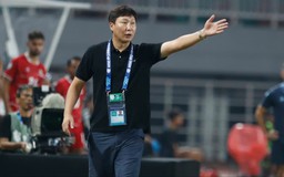HLV Kim Sang Sik lập kỷ lục sau chiến thắng trước Thái Lan
