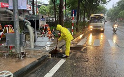 Hà Nội tập trung ứng phó mưa lớn, nước sông dâng cao