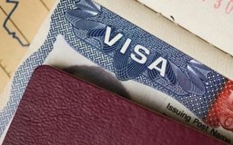 Mỹ tạm dừng các cuộc hẹn phỏng vấn xin thị thực