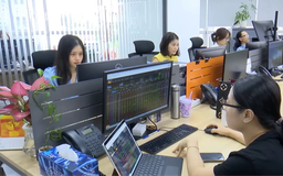 VN-Index bứt phá 1.800 điểm, dòng tiền đổ mạnh vào ngân hàng