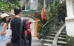 Dẫn tour đi bộ khám phá Hà Nội