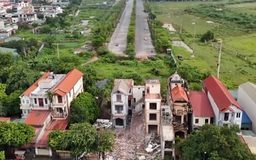 Người dân tích cực bàn giao đất cho đường Liên khu vực 8