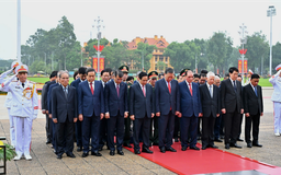 Lãnh đạo Đảng, Nhà nước vào Lăng viếng Chủ tịch Hồ Chí Minh